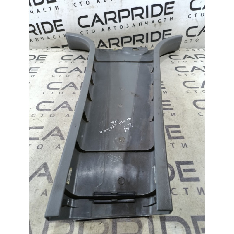 Обшивка стойки нижняя (салон) Hyundai Santa Fe SM 2005 2.0 8583526000YD