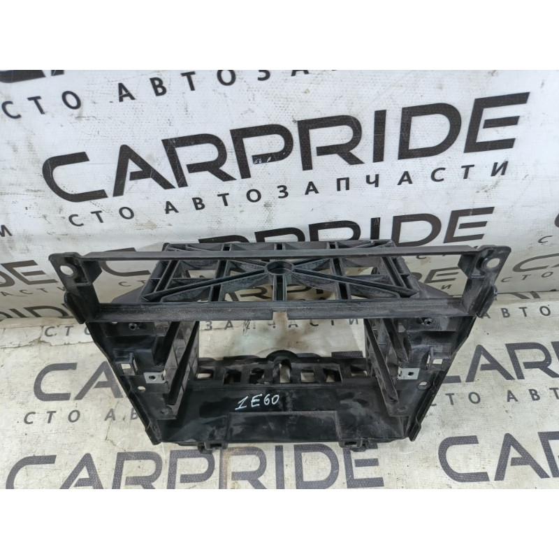 Рамка магнитофона (салон) BMW 5-series E60 2004 M54B22 51457076082