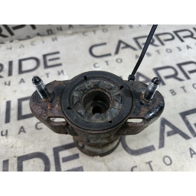 Опора стойки (подвеска) Mercedes-Benz GL X164 2012 4.6