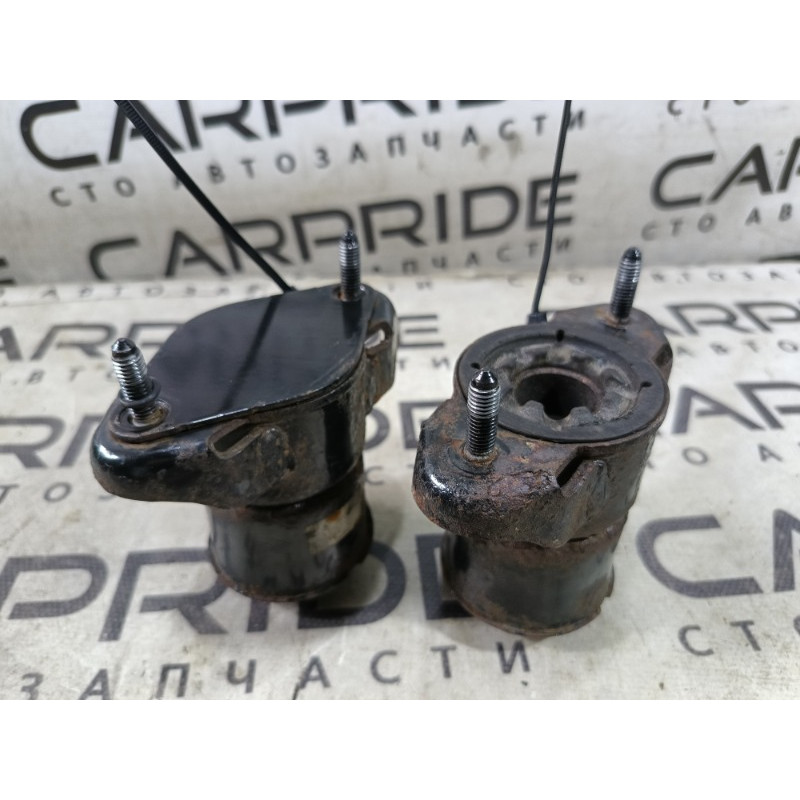 Опора стойки (подвеска) Mercedes-Benz GL X164 2012 4.6