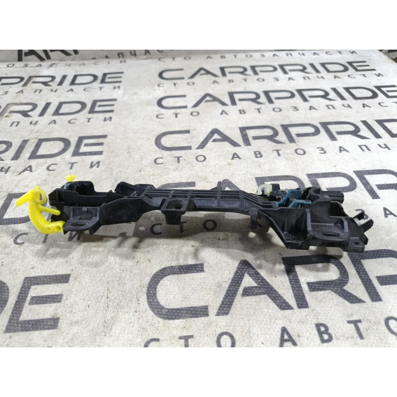 Кронштейн ручки двери (кузов и элементы) Subaru Forester SJ 2016 2.5 61142FJ000