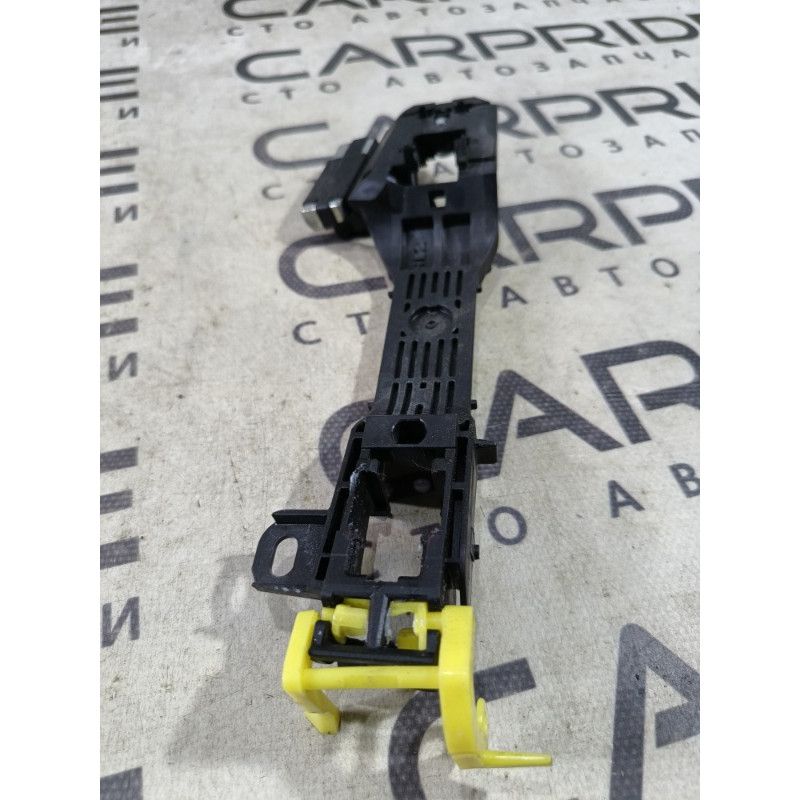 Кронштейн ручки двери (кузов и элементы) Subaru Forester SJ 62142SG000