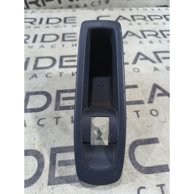 Накладка кнопок стеклоподъемника (салон) RENAULT Koleos HY 2008 2.0 82960jy00a