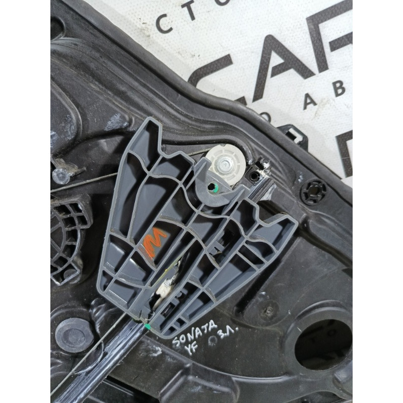 Механизм стеклоподъемника (кузов и элементы) Hyundai Sonata YF 834713Q000