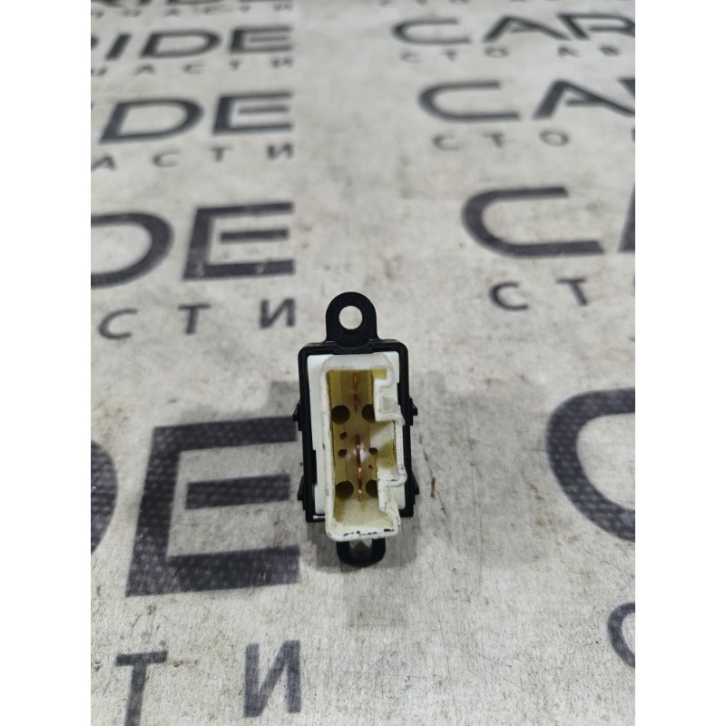 Кнопка стеклоподъемника (электрика / кнопки) Mazda 6 GG 2007 2.0 RF7J