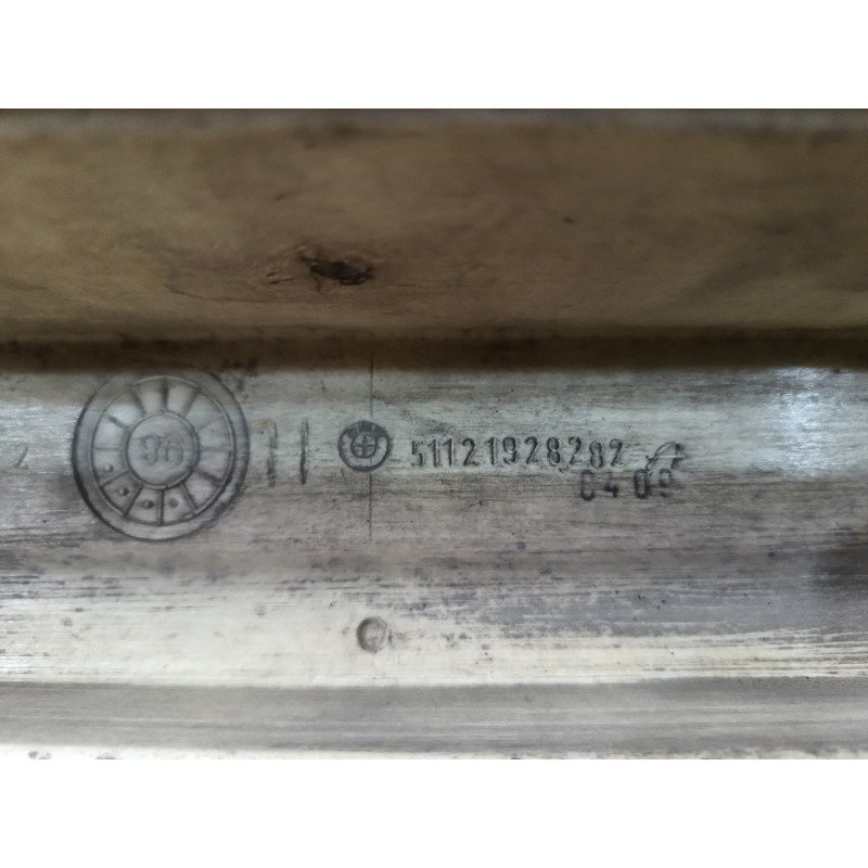 Усилитель бампера (наружные элементы кузова) BMW 7-series E32 1990 M70b50 51121928282