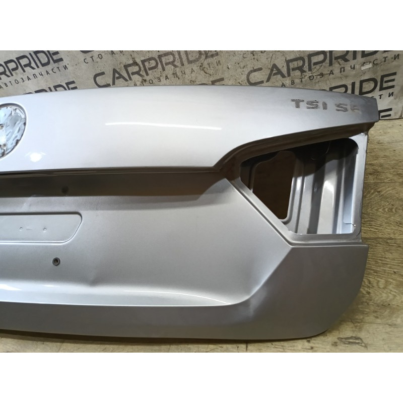 Крышка багажника (кузов и элементы) Volkswagen Passat B7 2014 1.8 561827025D