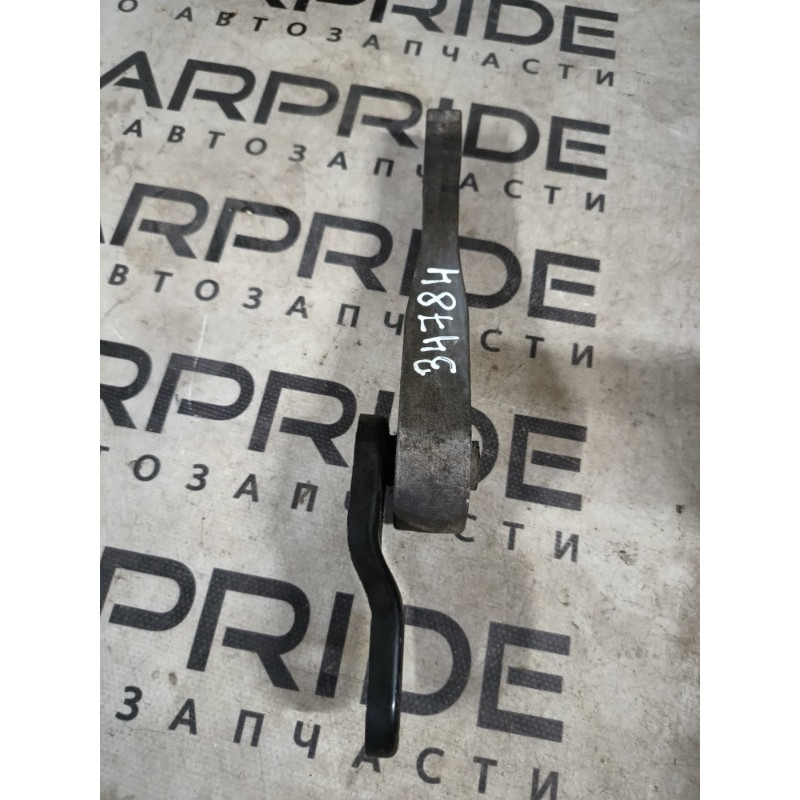 Подушка двигателя (двигатель и элементы) Volkswagen Passat B7 1k0199855bf