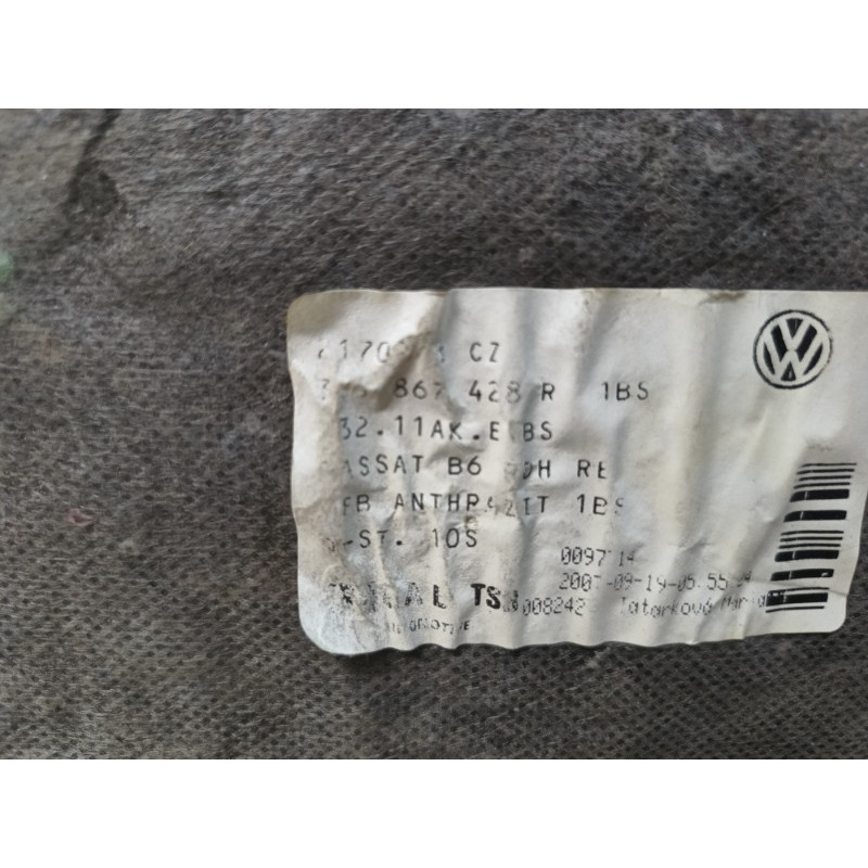 Обшивка багажника (салон) Volkswagen Passat B6 2008 2.0 BKP 3C5867428AG1BS