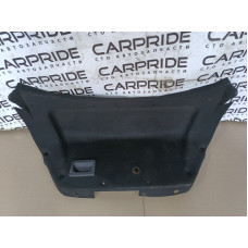 Обшивка крышки багажника