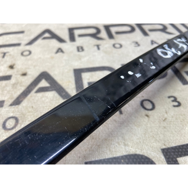 Направляющая стекла двери (кузов и элементы) BMW 3-series F30 2013 N47D20 51357263382