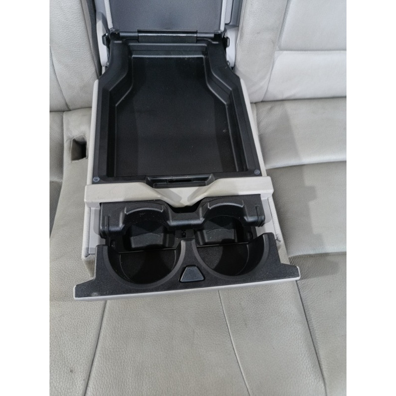 Задний диван (салон) BMW 5-series F10 2013 N63B44