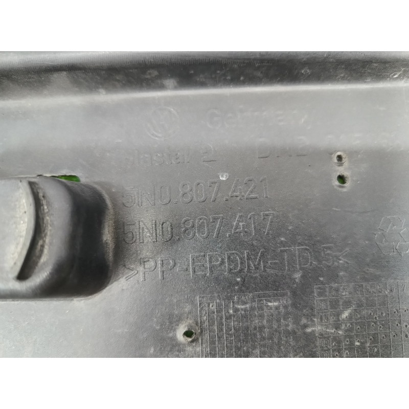 Бампер (наружные элементы кузова) Volkswagen Tiguan 5N 2011 1.4 CAVA 5N0807421GRU