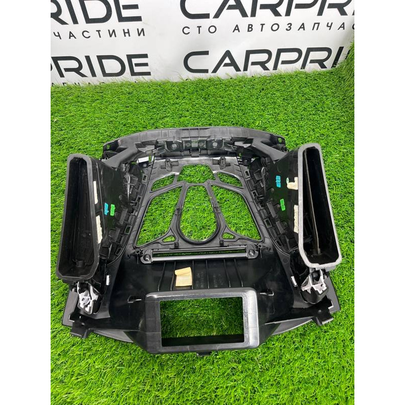 Рамка магнитофона (салон) FORD Focus MK3 2014 2.0 CV6Z-18842-JA