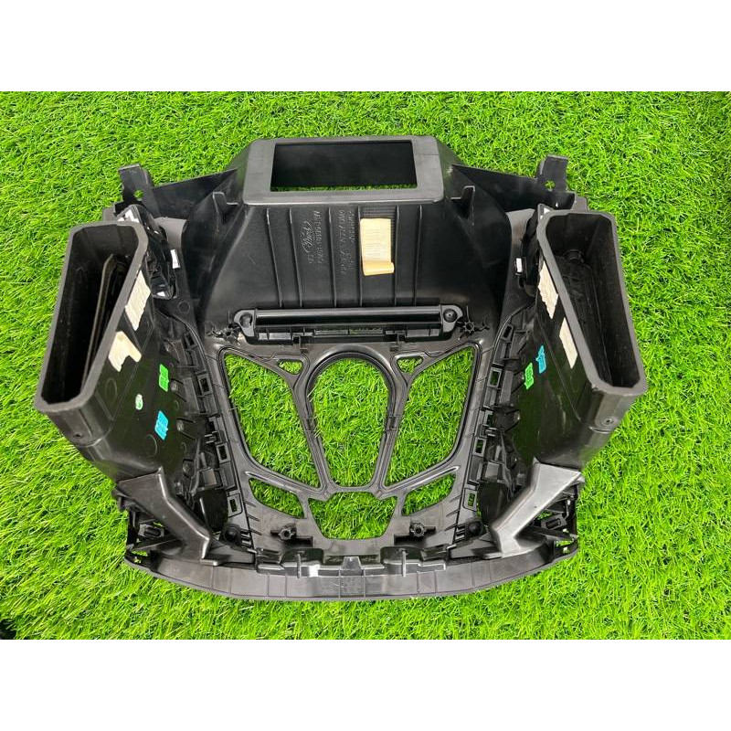 Рамка магнитофона (салон) FORD Focus MK3 2014 2.0 CV6Z-18842-JA