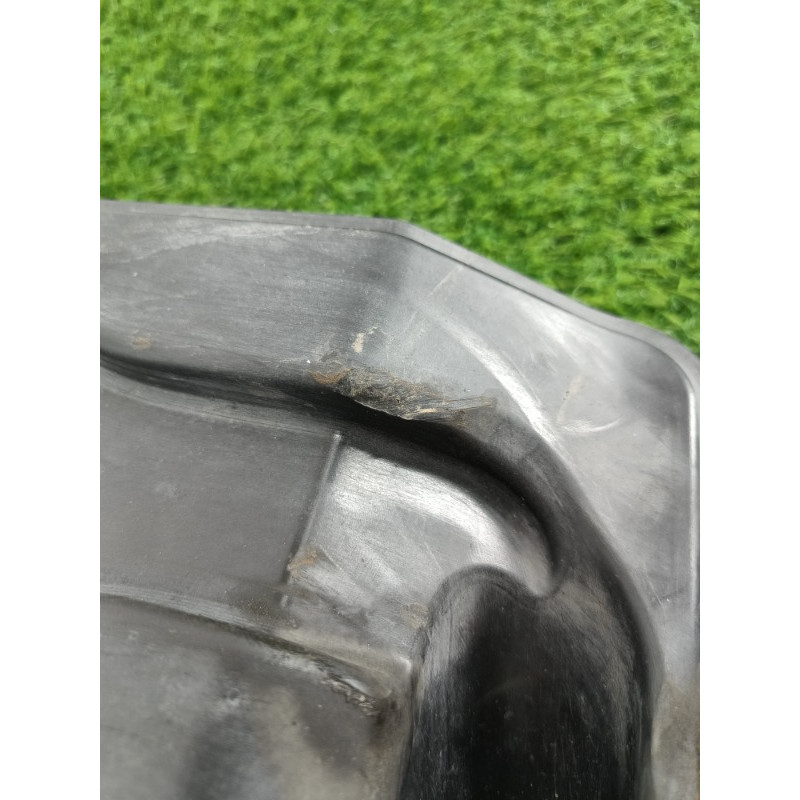 Защита днища (кузов и элементы) Audi Q7 4M 2015 3.0 CRE 4M0825219E