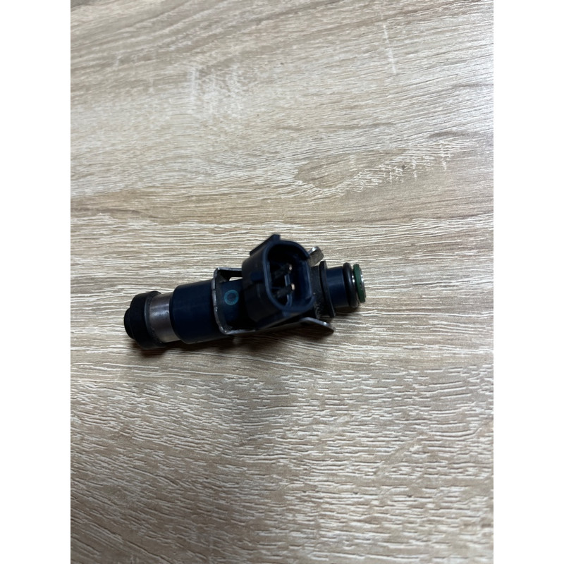 Форсунка топливная (топливная система) Subaru Forester SJ 2014 2.5 16611AA810