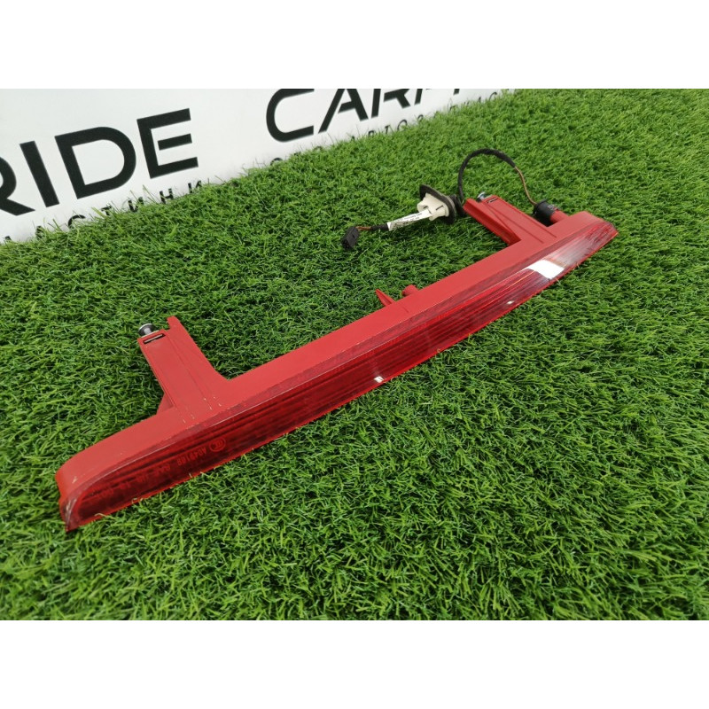 Повторитель стоп сигнала (оптика) Audi Q7 4M 2015 3.0 CRE 4M0945097