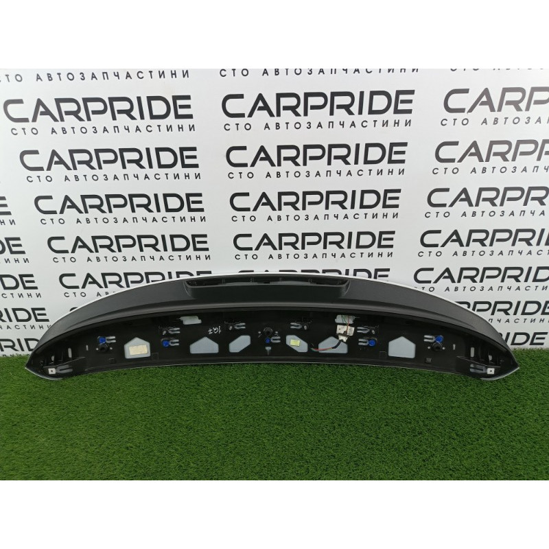 Спойлер (кузов и элементы) Audi Q7 4M 2015 3.0 CRE 4m0827933