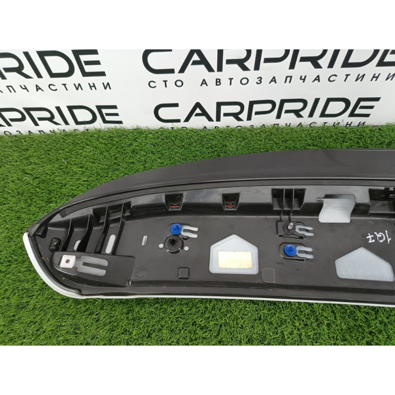 Спойлер (кузов и элементы) Audi Q7 4M 2015 3.0 CRE 4m0827933