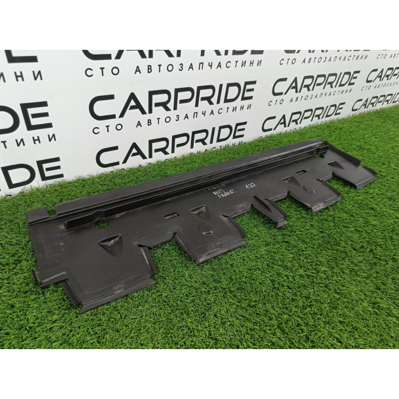 Воздуховод радиатора (кузов и элементы) Audi Q7 4M 2015 3.0 CRE 4M0121286E