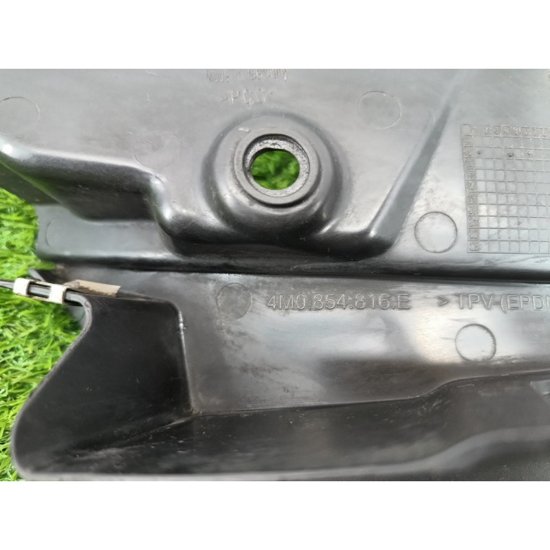 Брызговик (кузов и элементы) Audi Q7 4M 2015 3.0 CRE 4M0854816E