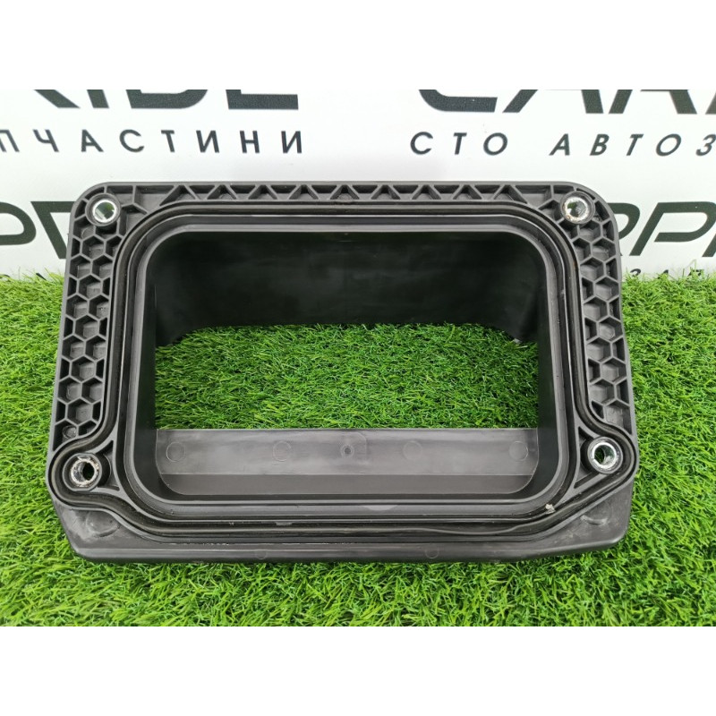 Воздухозаборник (впускная система) Audi Q7 4M 2015 3.0 CRE 4m1815237a