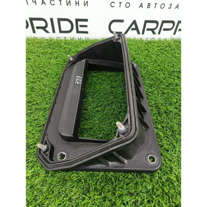 Воздухозаборник (впускная система) Audi Q7 4M 2015 3.0 CRE 4m1815237a