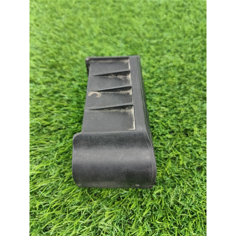 Піддомкратник (кузов і елементи) Audi Q7 4M 2015 3.0 CRE 4M0802845C