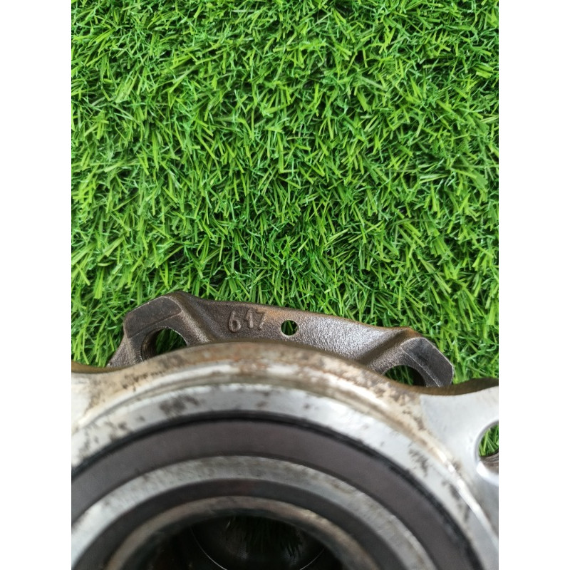 Ступица (подвеска) Audi Q7 4M 2015 3.0 CRE 8W0407625G