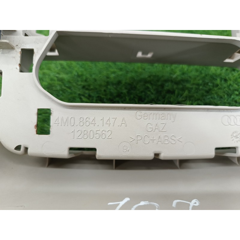 Накладка центральной консоли (салон) Audi Q7 4M 2015 3.0 CRE 4m0864147a