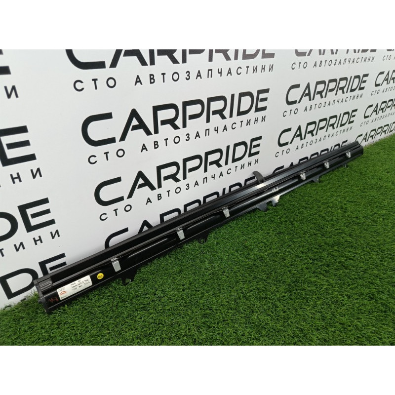 Солнцезащитная шторка (салон) Audi Q7 4M 2015 3.0 CRE 4M0861325BQBC