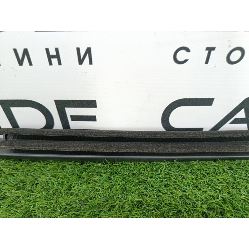 Молдинг стекла внутренний (наружные элементы кузова) Audi Q7 4M 2015 3.0 CRE 4m0837479