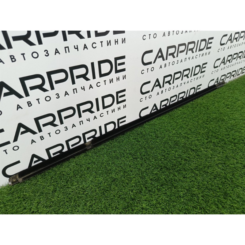 Молдинг стекла (кузов и элементы) Cadillac Xt5 1 2016 3.6 84175957