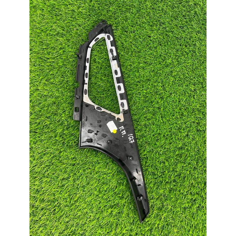 Декоративная накладка карты двери (салон) Audi Q7 4M 2015 3.0 CRE 4M0867102H1LQ