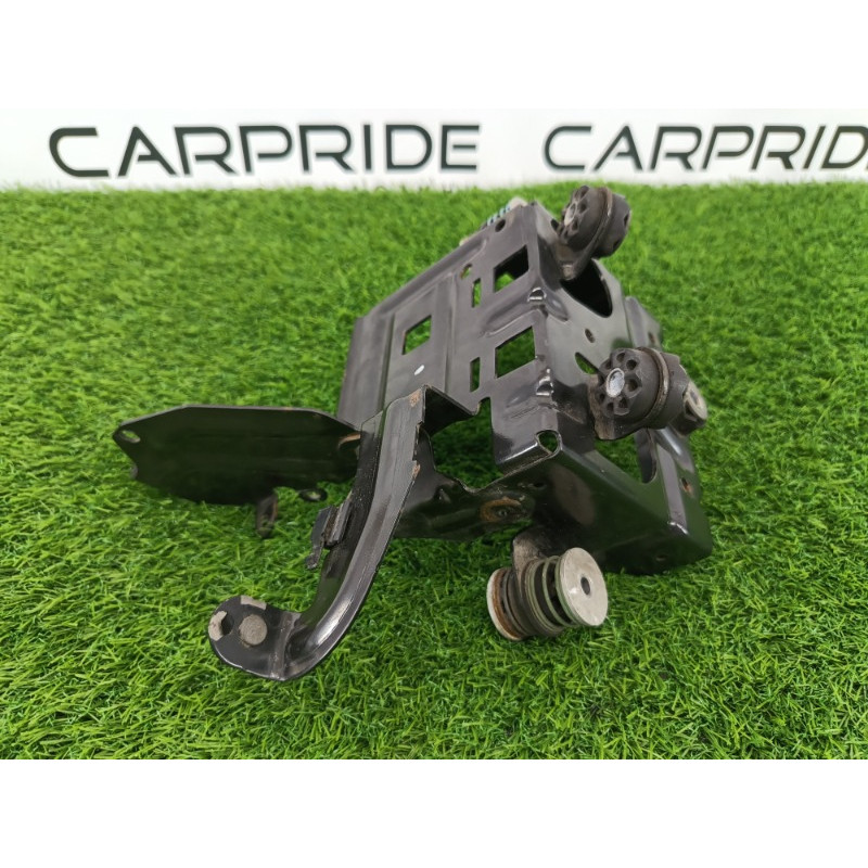 Кронштейн компрессора подвески (подвеска) Audi Q7 4M 2015 3.0 CRE 4M0698999