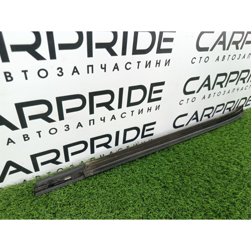 Молдинг стекла (кузов и элементы) KIA Optima TF 832202T000