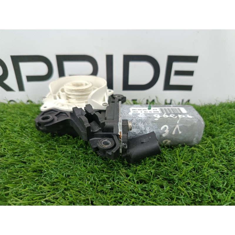 Мотор замка двери (электрика) Audi Q7 4M 2015 3.0 CRE 4m0839003