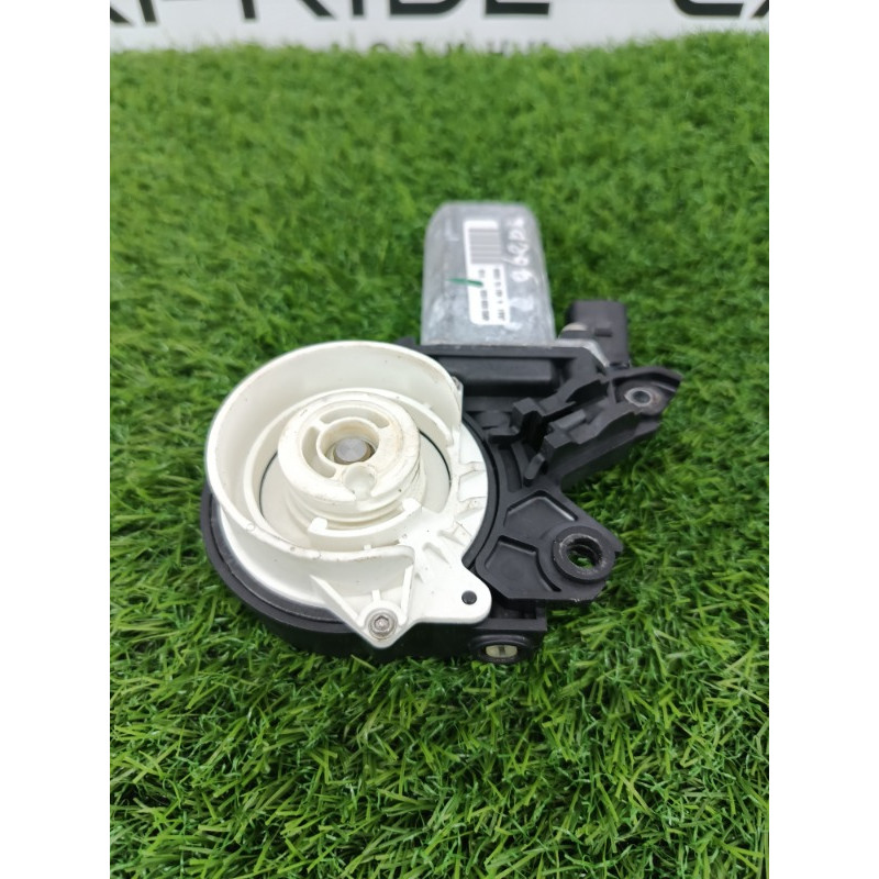 Мотор замка двери (электрика) Audi Q7 4M 2015 3.0 CRE 4m0839003