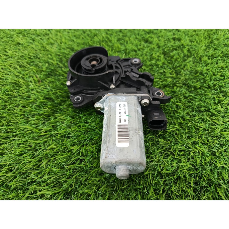 Мотор замка двери (электрика) Audi Q7 4M 2015 3.0 CRE 4m0837003