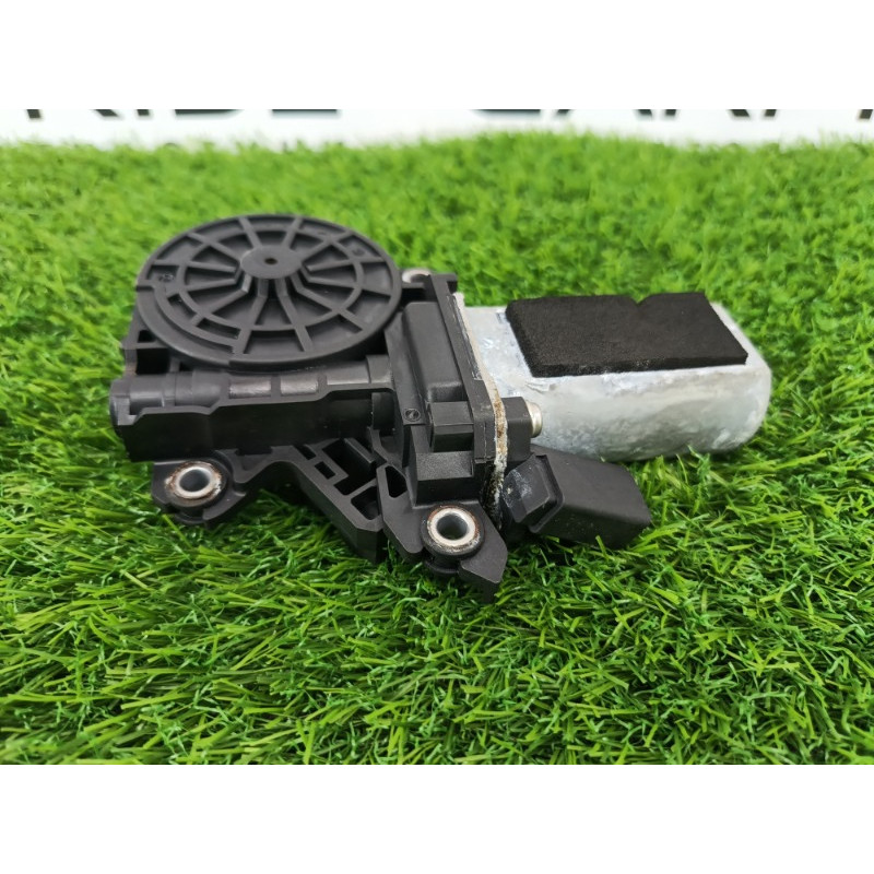 Мотор замка двери (электрика) Audi Q7 4M 2015 3.0 CRE 4m0837003