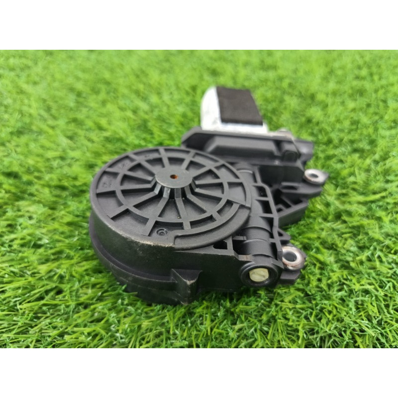 Мотор замка двери (электрика) Audi Q7 4M 2015 3.0 CRE 4m0837003