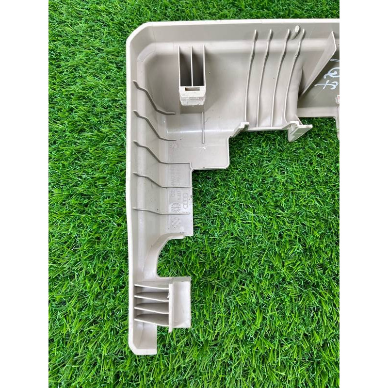 Заглушка сидения (салон) Audi Q7 4M 2015 3.0 CRE 4m0883689a