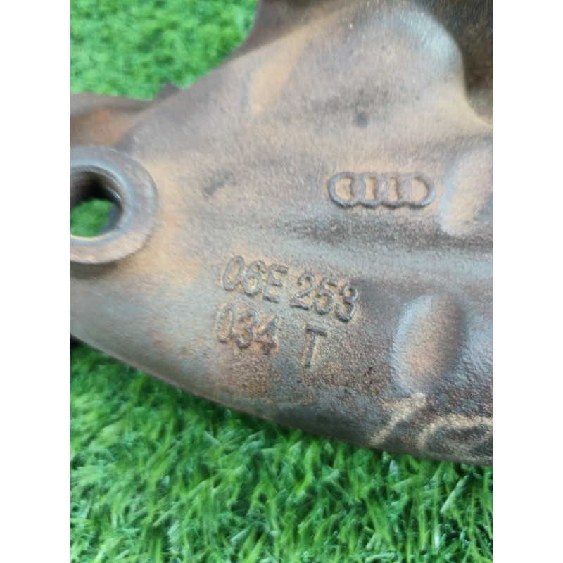 Коллектор выпускной (выпускная система) Audi Q7 4M 2015 3.0 CRE 06E253032AB