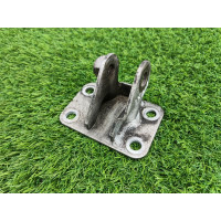 Кронштейн двигуна