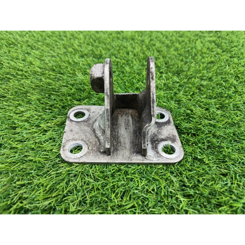 Кронштейн двигателя (кронштейны двигателя) Mini Cooper R53 S R53 2006 1.6 2211138619