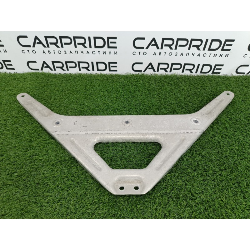 Распорка кузова (кузов и элементы) Audi Q7 4M 2015 3.0 CRE 4M0806303