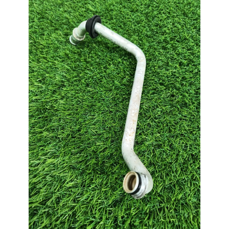 Трубка радиатора печки (отопление и кондиционирование) Audi Q7 4M 2015 3.0 CRE 4M0898037D