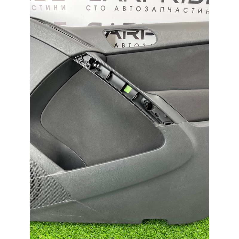 Дверная карта (салон) Volkswagen Tiguan 5N 2011 1.4 CAVA 5n0867012b