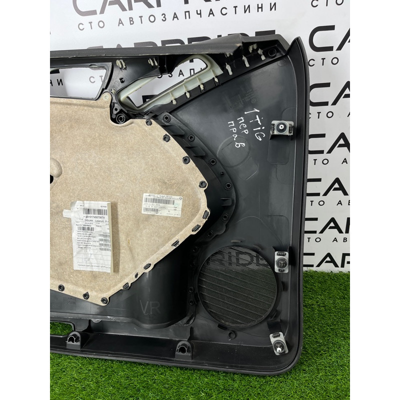 Дверная карта (салон) Volkswagen Tiguan 5N 2011 1.4 CAVA 5n0867012b